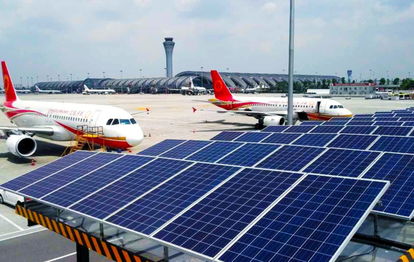 aeme-gse-aero-pv-battery-energy-storage-green-airport.png